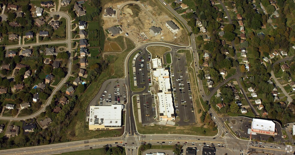 1800 Washington Rd, Pittsburgh, PA for lease - Aerial - Image 2 of 16