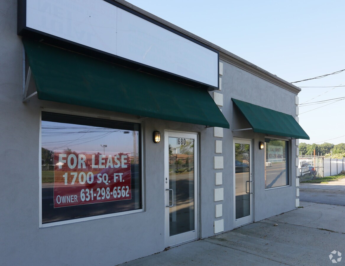 680682 Atlantic Ave, Baldwin, NY 11510