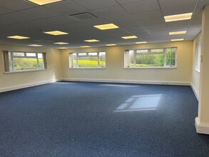 Cuckfield Rd, Haywards Heath for lease Interior Photo- Image 1 of 2