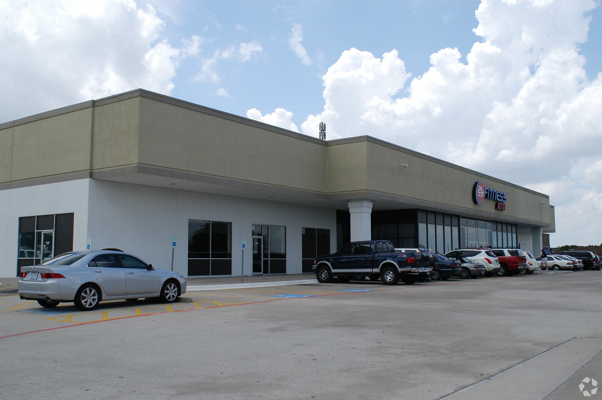 2770 E Trinity Mills Rd, Carrollton, TX for sale Building Photo- Image 1 of 1