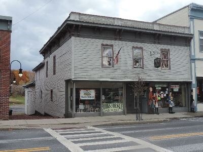 113 Montcalm St, Ticonderoga, NY for sale - Primary Photo - Image 1 of 1