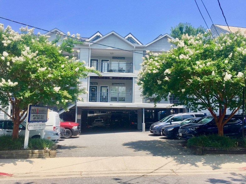 301 4th St, Annapolis, MD for sale - Primary Photo - Image 1 of 1