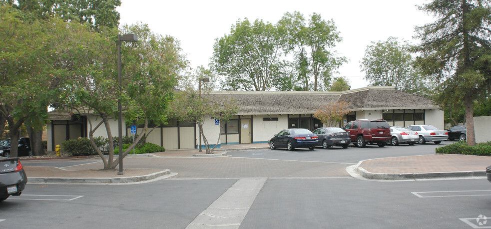 800 Pollard Rd, Los Gatos, CA for lease - Primary Photo - Image 2 of 5