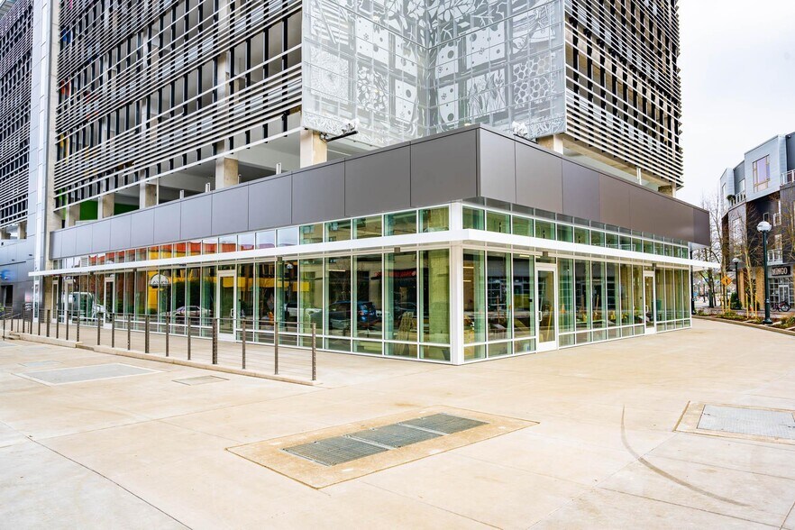 12695 Crescent, Beaverton, OR for lease - Building Photo - Image 2 of 6