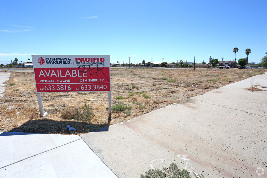 908 Fremont St, Delano, CA for sale - Building Photo - Image 1 of 1