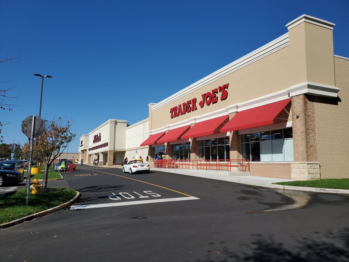 4345 Highway 9, Freehold, NJ 07728 - Pond Road Plaza | LoopNet