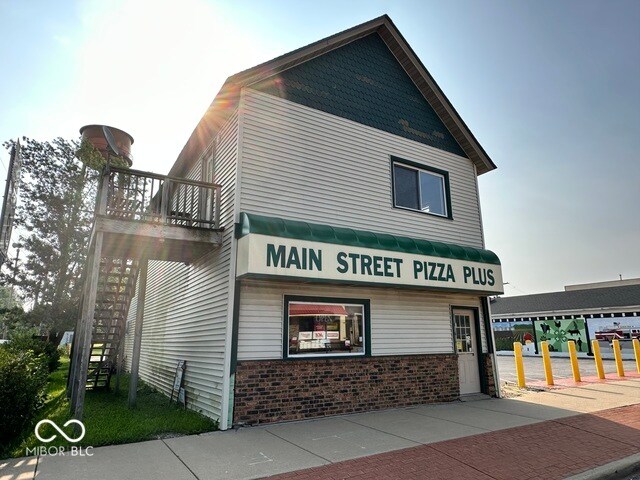 201 S Main St, Kouts, IN for sale Building Photo- Image 1 of 1