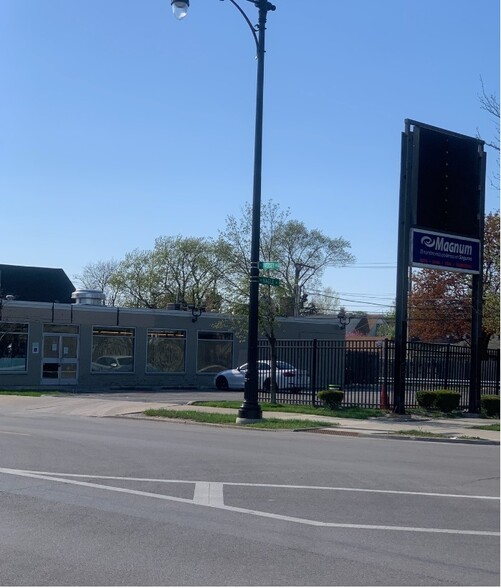 6440-6444 W Diversey Ave, Chicago, IL for sale - Building Photo - Image 3 of 4