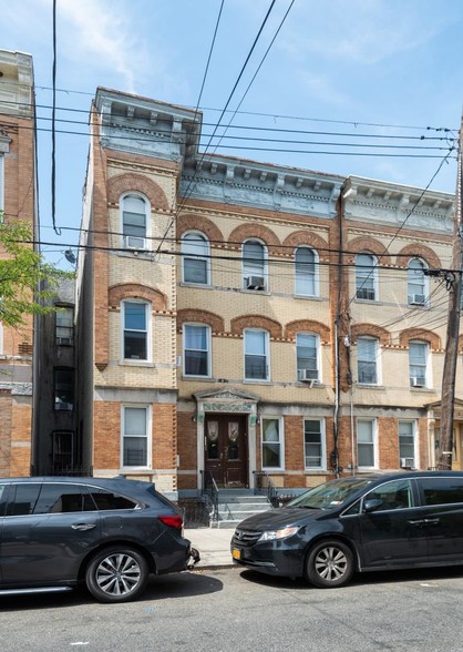 1819 Woodbine St, Ridgewood, NY for sale - Building Photo - Image 1 of 1