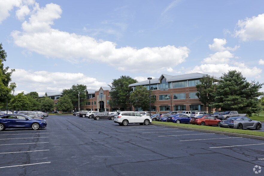 100 Tournament Dr, Horsham, PA for lease - Building Photo - Image 1 of 11