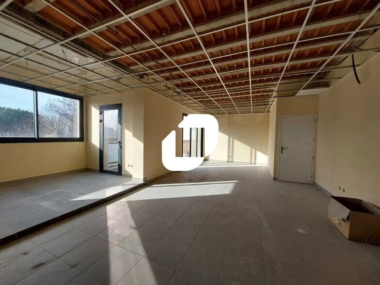 Office in Castelnau-le-Lez for lease - Interior Photo - Image 1 of 13