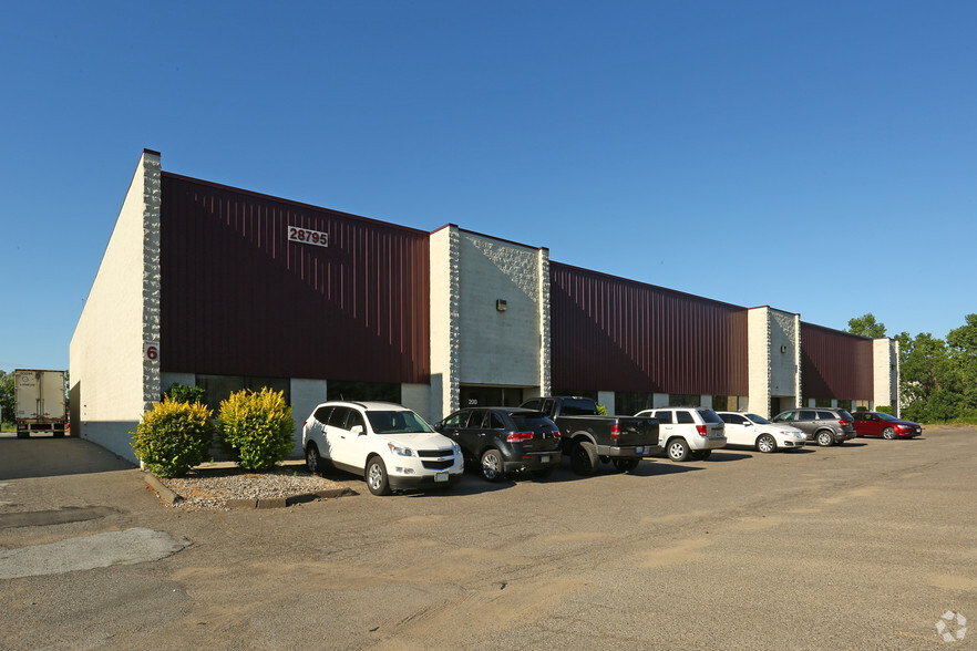 28795 Goddard Rd, Romulus, MI for lease - Building Photo - Image 3 of 11