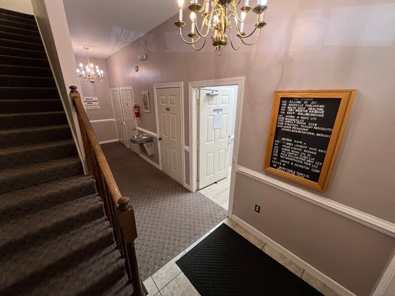 10106 Krause Rd, Chesterfield, VA for lease - Building Photo - Image 3 of 18