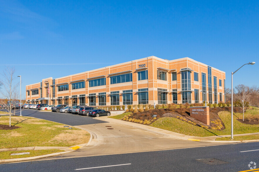 7000 Muirkirk Meadows Dr, Beltsville, MD for lease - Primary Photo - Image 1 of 2