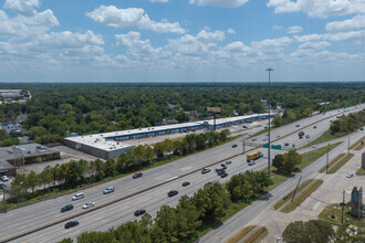 5900-5934 S Loop Fwy, Houston, TX - aerial  map view - Image1