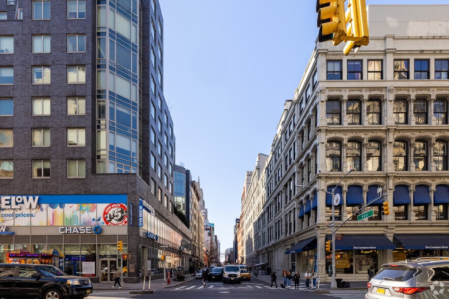 157 W 18th St, New York, NY for lease - Building Photo - Image 3 of 7