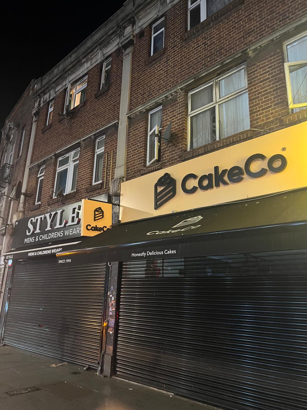 32 South Rd, Southall for sale Primary Photo- Image 1 of 2