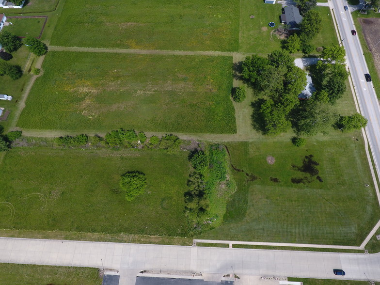 532 W Hanover St, New Baden, IL for sale - Aerial - Image 2 of 4