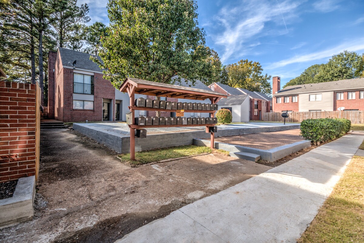 2780 RaleighLagrange Rd, Memphis, TN 38128 Springs Apartments