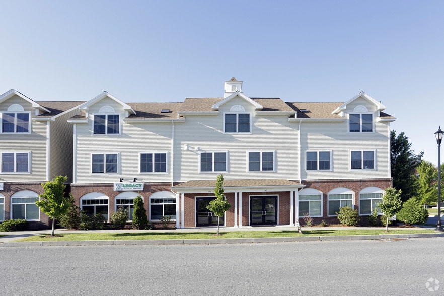 92-94 Zephyr Rd, Williston, VT for sale - Building Photo - Image 1 of 1