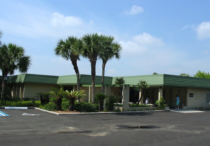 306 10th St Haines City Fl 33844 Office For Lease Loopnet Com