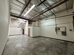 1010 N Batavia St, Orange, CA for lease Interior Photo- Image 1 of 10