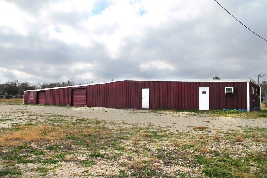 11853 Prairie Hill Dr, Hearne, TX for sale - Primary Photo - Image 1 of 1