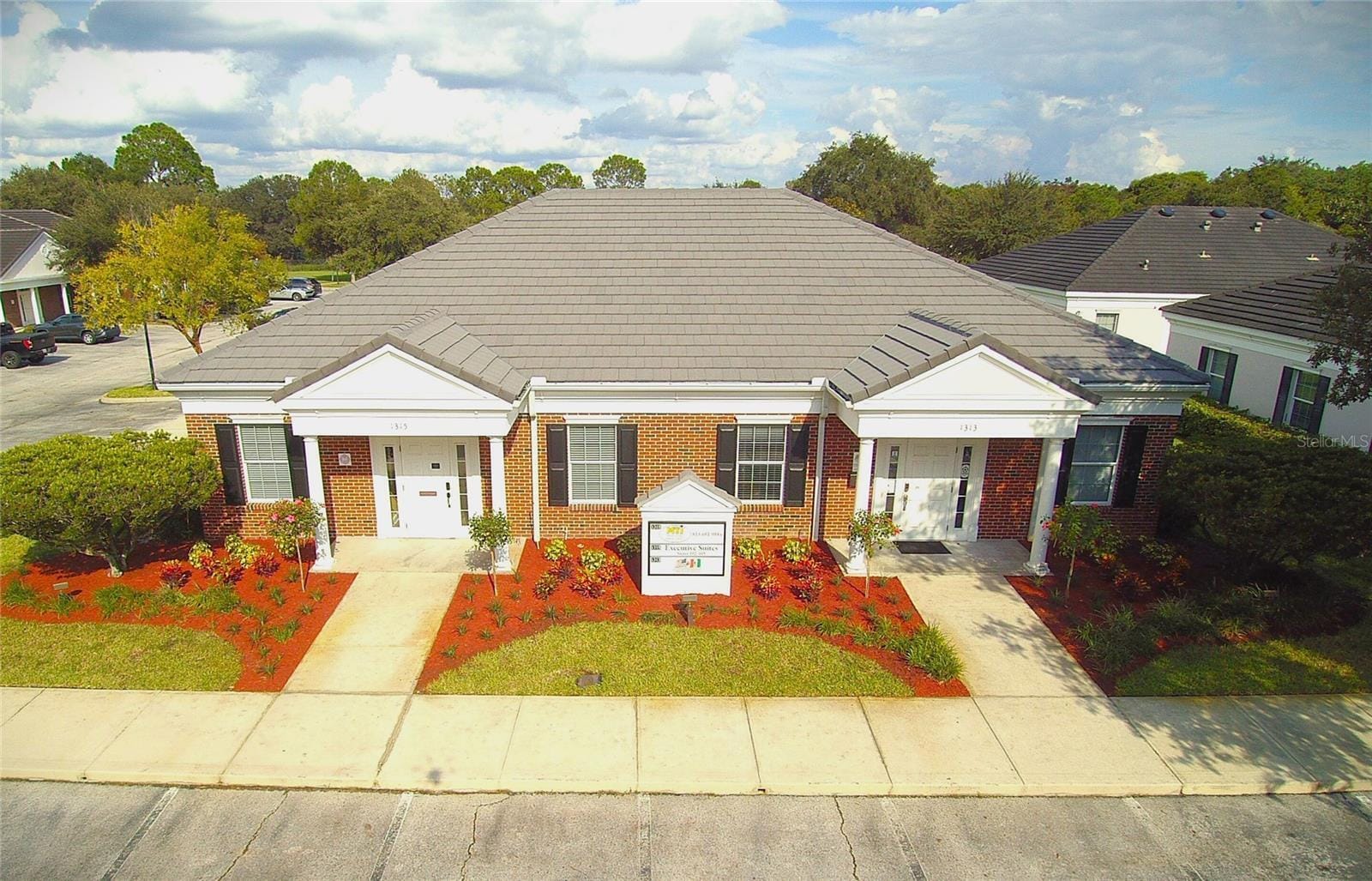 1315 Providence Rd, Brandon, FL for lease Building Photo- Image 1 of 2