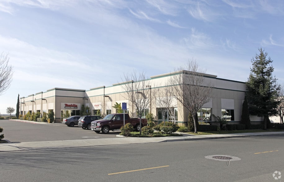 3214-3238 Arden Rd, Hayward, CA for lease - Primary Photo - Image 1 of 3