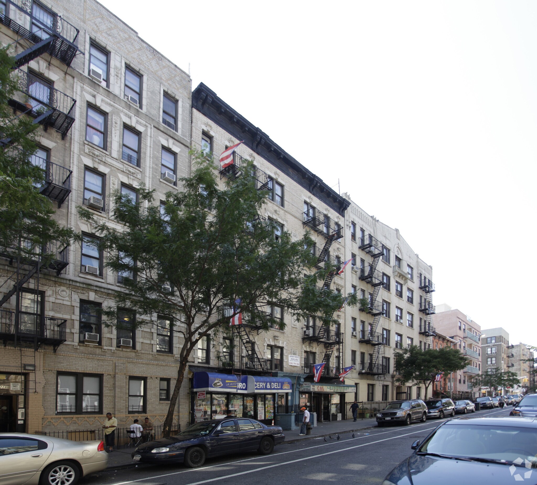 224 S 3rd St, Brooklyn, NY for sale Primary Photo- Image 1 of 1