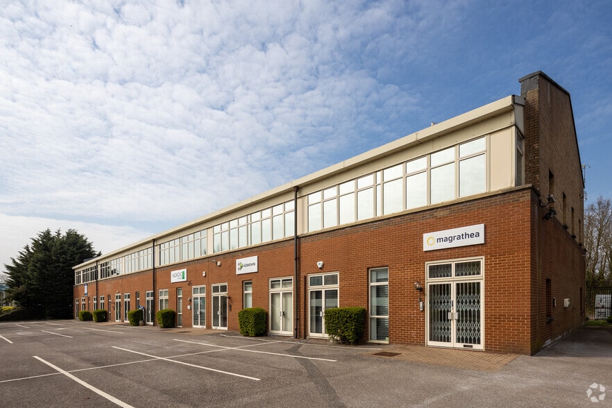 Ely Rd, Reading for lease - Building Photo - Image 3 of 17