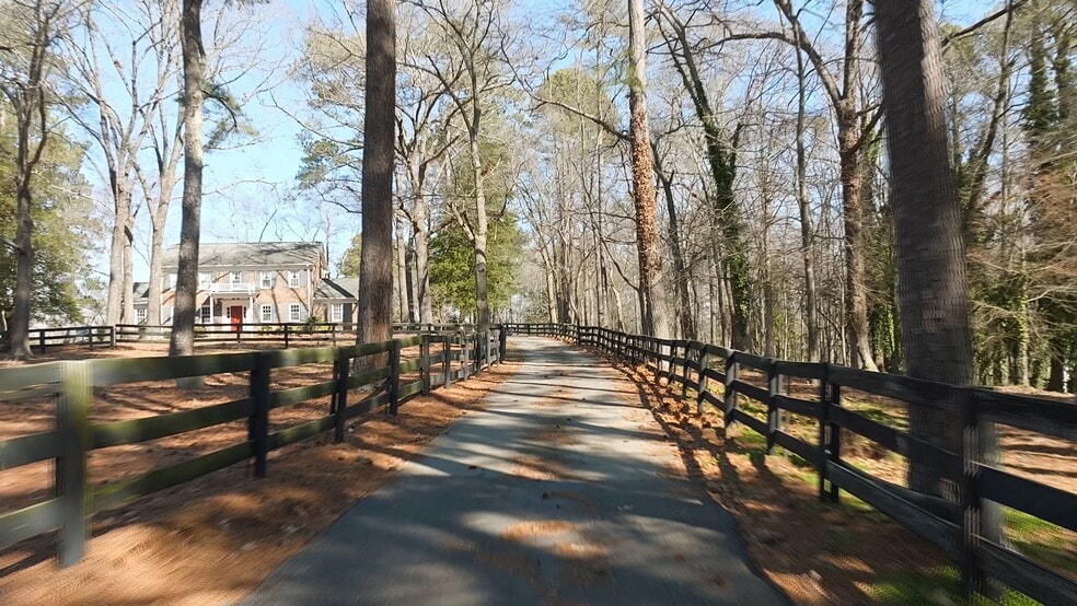 5525 Buffaloe Rd, Raleigh, NC for sale - Commercial Listing Video - Image 2 of 20