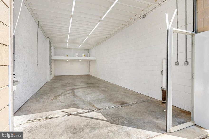 2664 Mercer st, Philadelphia, PA for sale - Building Photo - Image 2 of 10