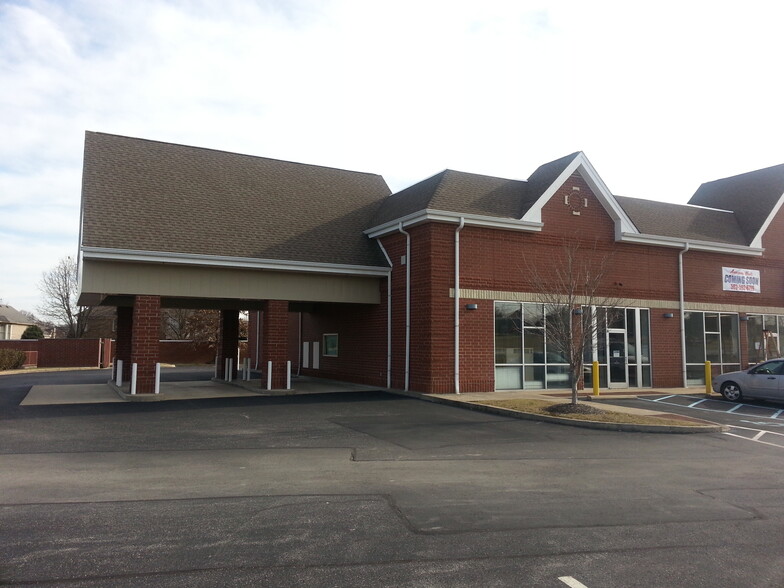 5170 Charlestown Rd, New Albany, IN for lease - Building Photo - Image 2 of 17