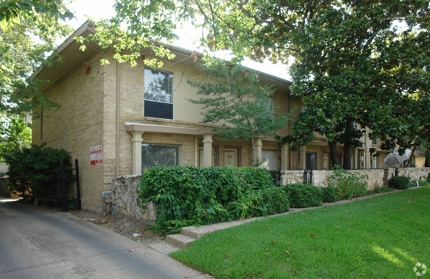 4330 Bowser Ave, Dallas, TX 75219