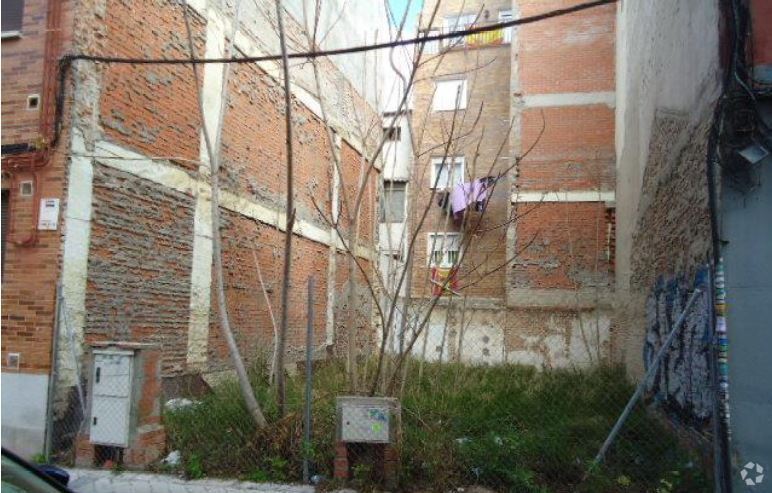 Calle De Pico Cejo, 47, Madrid, Madrid for sale Primary Photo- Image 1 of 1