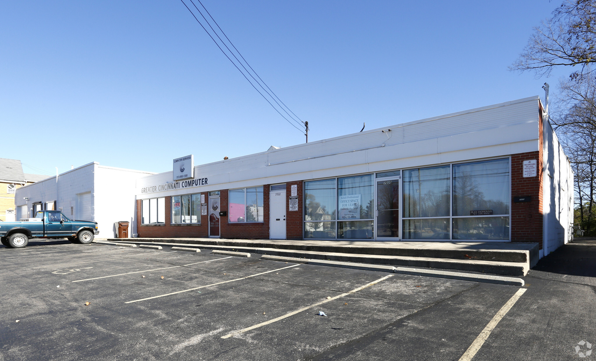 7020-7028 Plainfield Rd, Cincinnati, OH for sale Building Photo- Image 1 of 1