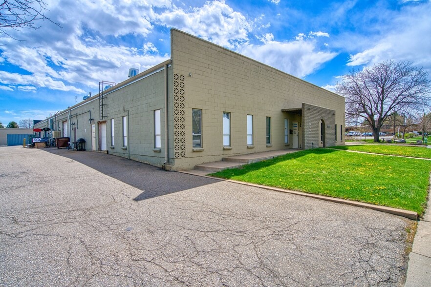 1800 Commerce St, Boulder, CO for lease - Building Photo - Image 3 of 16