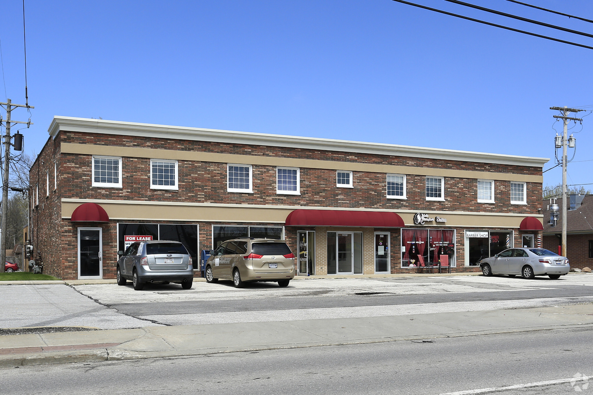 35475 Vine St, Eastlake, OH for lease Primary Photo- Image 1 of 8