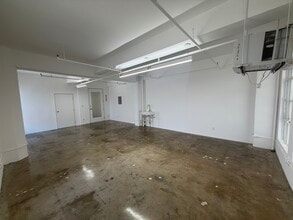 122 E 7th St, Los Angeles, CA for lease Interior Photo- Image 2 of 3