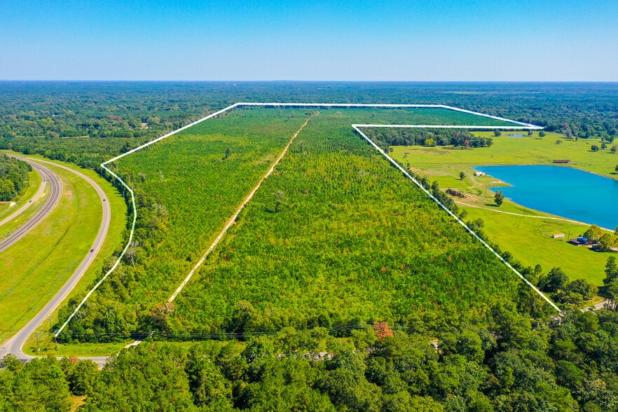 FM 1010, Cleveland, TX for sale - Primary Photo - Image 1 of 15