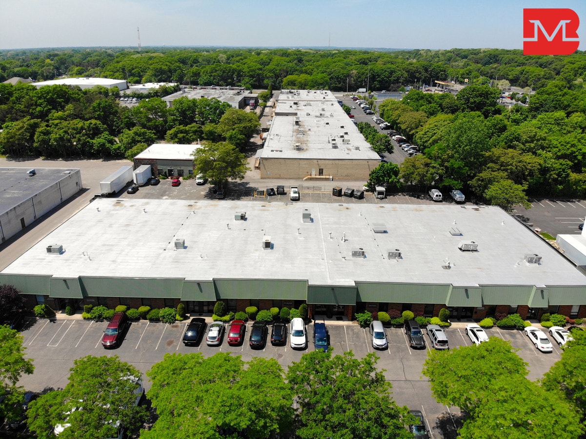 6264 Enter Ln, Islandia, NY 11749