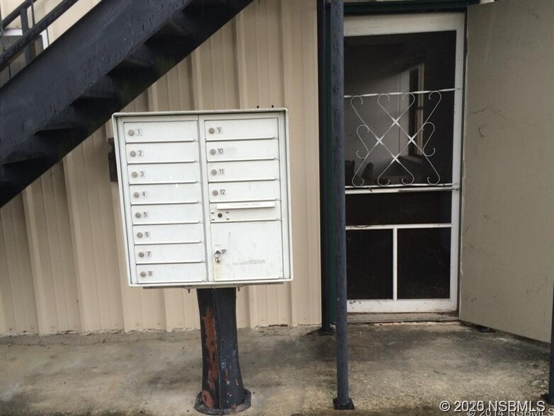 704 W Park Ave, Edgewater, FL for sale - Building Photo - Image 3 of 3