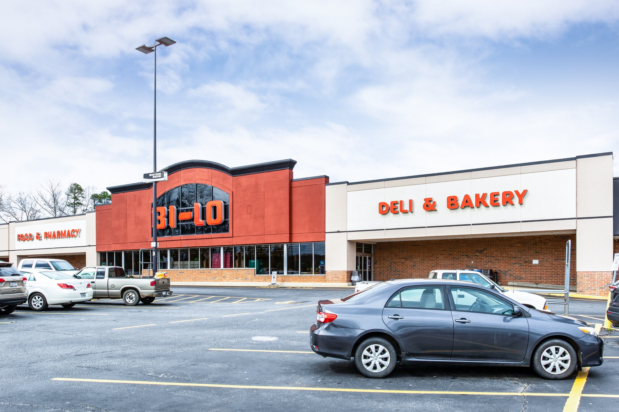 1500 W Main St, Laurens, SC 29360 Retail for Sale