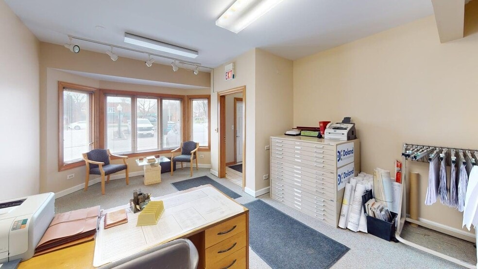 334 E Colfax St, Palatine, IL for sale - Building Photo - Image 2 of 16