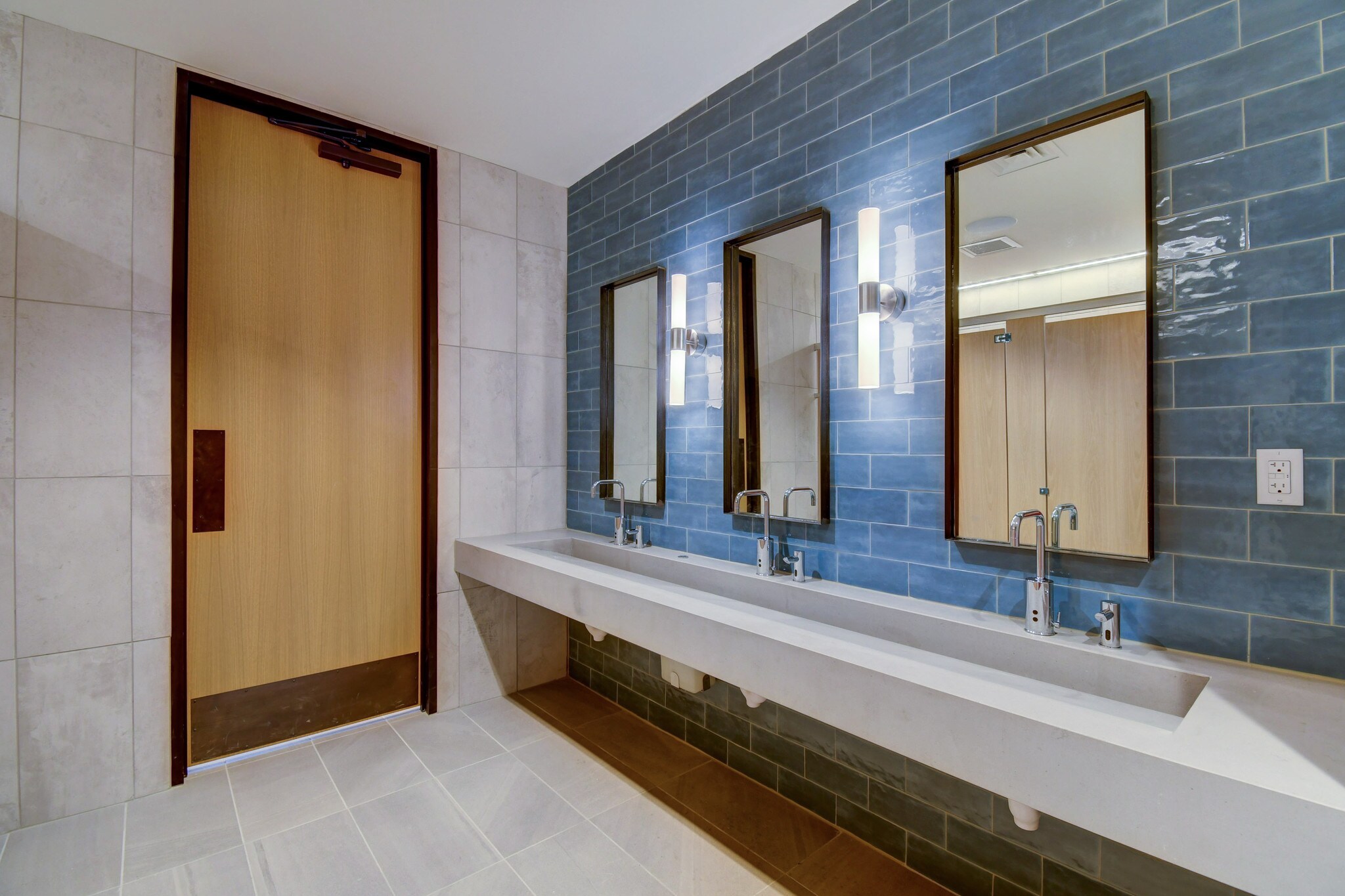 310 Comal St, Austin, TX for sale Interior Photo- Image 1 of 1