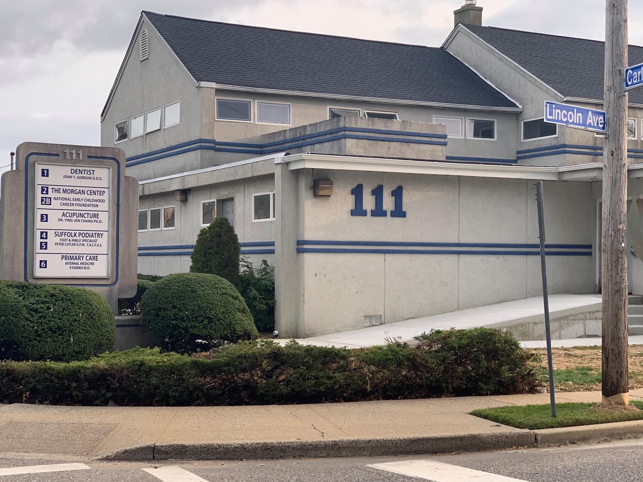 111 Carleton Ave, Islip Terrace, NY for sale Building Photo- Image 1 of 1