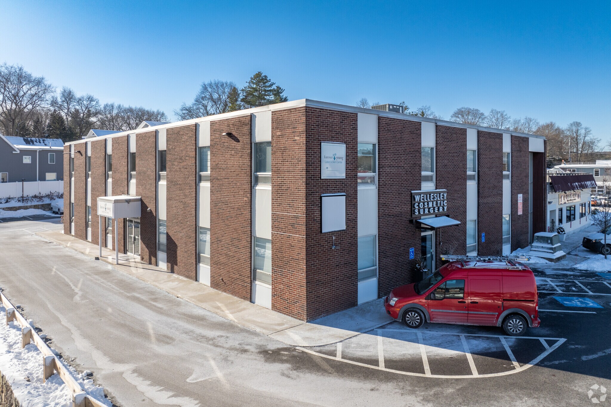 170 Worcester St, Wellesley, MA for lease Primary Photo- Image 1 of 5