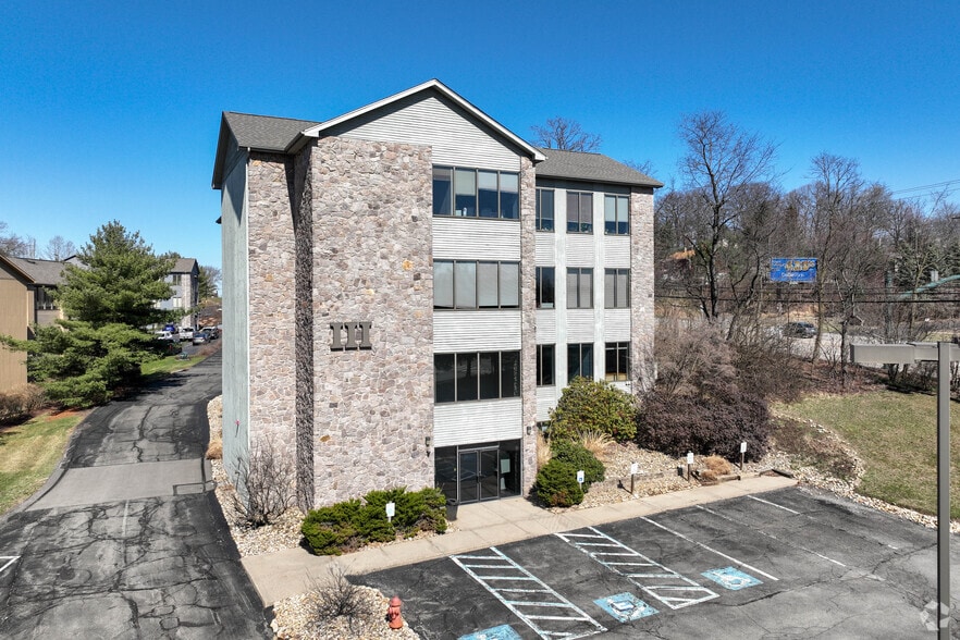 105 Bradford Rd, Wexford, PA for sale - Building Photo - Image 2 of 43