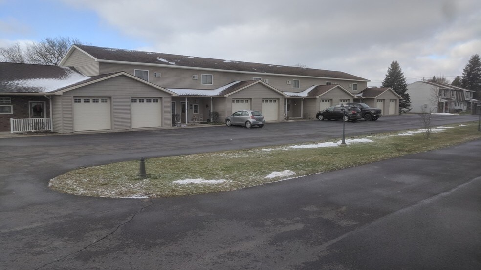 36 W State St, Sherburne, NY 13460